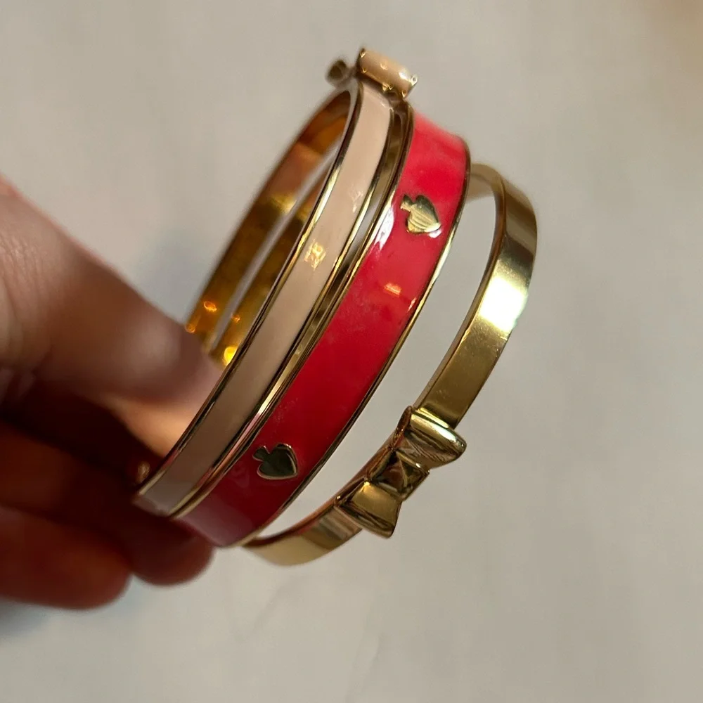 3 vintage Kate Spade New York Gold-Tone Enamel Bangle Bracelet Set - Picture 3 of 9